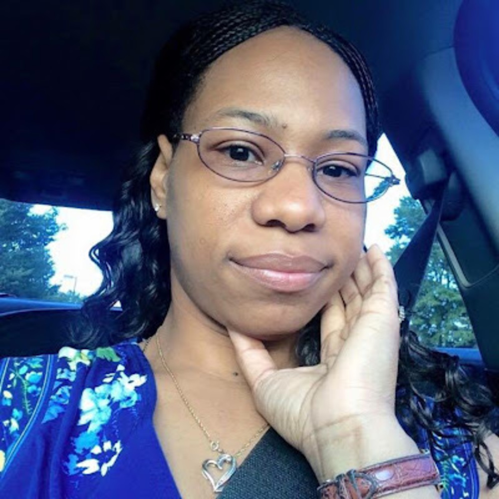 Meet your Posher, Tonya